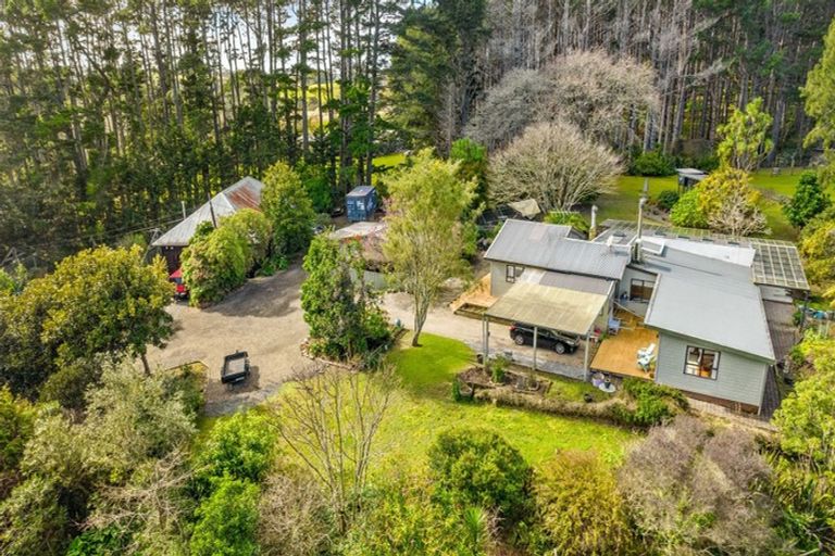 Photo of property in 14 Yelash Road, Massey, Auckland, 0614