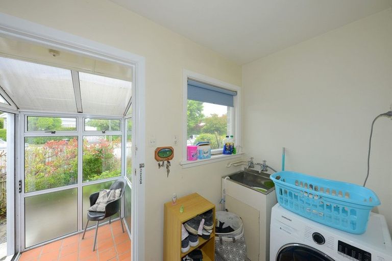 Photo of property in 3 Corson Avenue, Beckenham, Christchurch, 8023