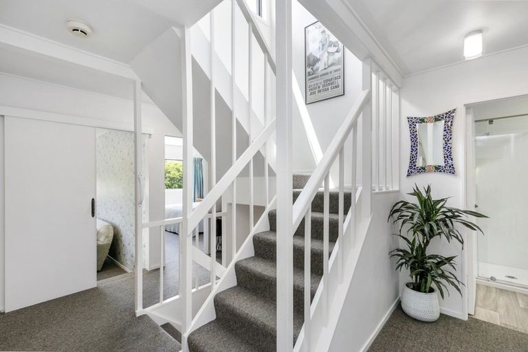 Photo of property in 74b Beauchamp Street, Karori, Wellington, 6012