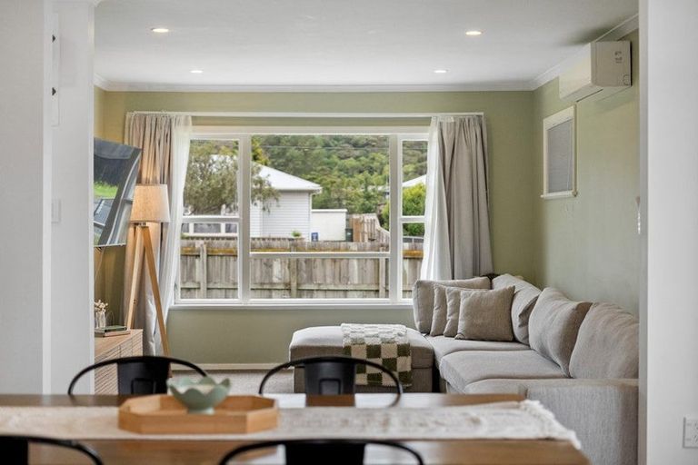 Photo of property in 42 Donnelley Drive, Wainuiomata, Lower Hutt, 5014