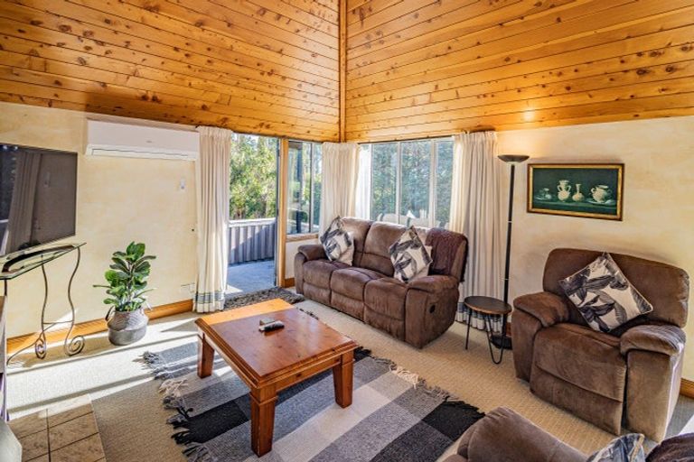 Photo of property in 158 Mangawhero Terrace, Ohakune, 4625