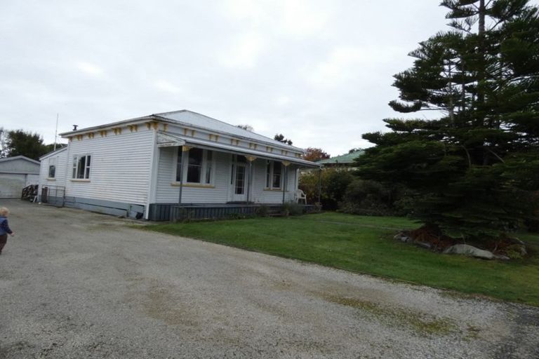 Photo of property in 129 Hall Street, Hokitika, 7810