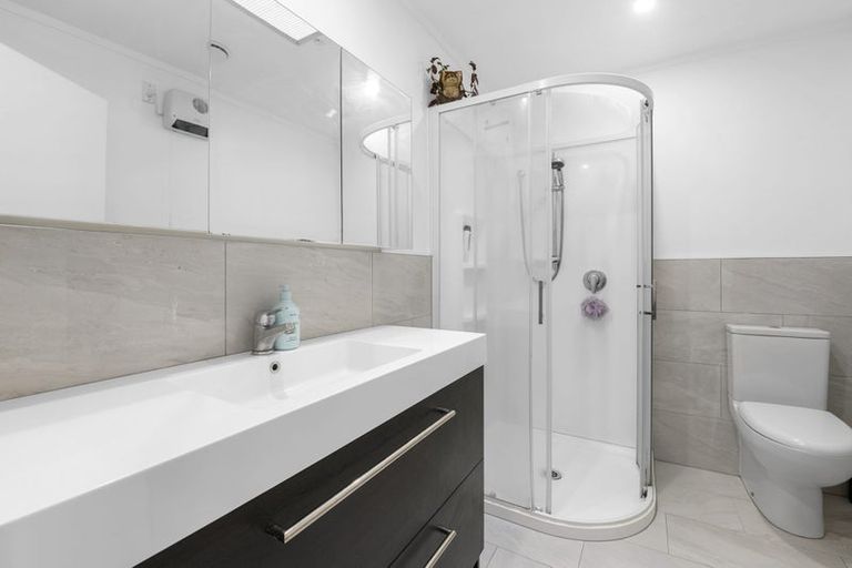 Photo of property in 15 Elmslie Place, Owhata, Rotorua, 3010