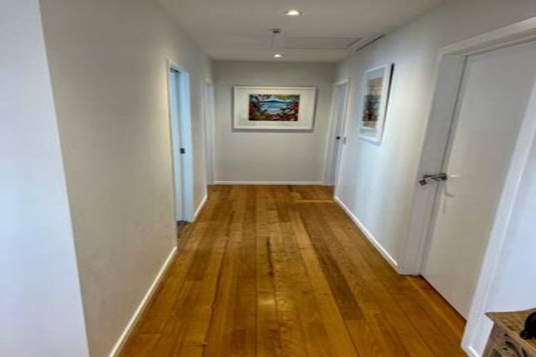 Photo of property in 1/18a Ascot Avenue, Narrow Neck, Auckland, 0624