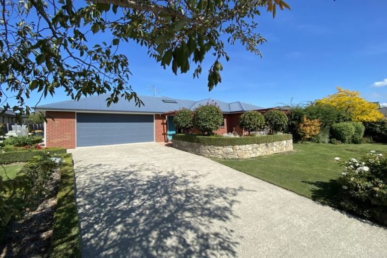 Photo of property in 16 Fenty Place, Mosgiel, 9024