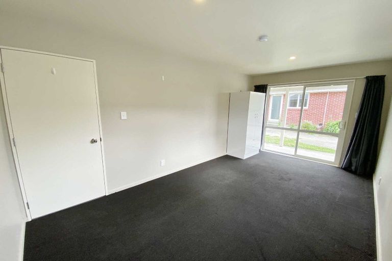 Photo of property in 9 Gladson Avenue, Sockburn, Christchurch, 8042