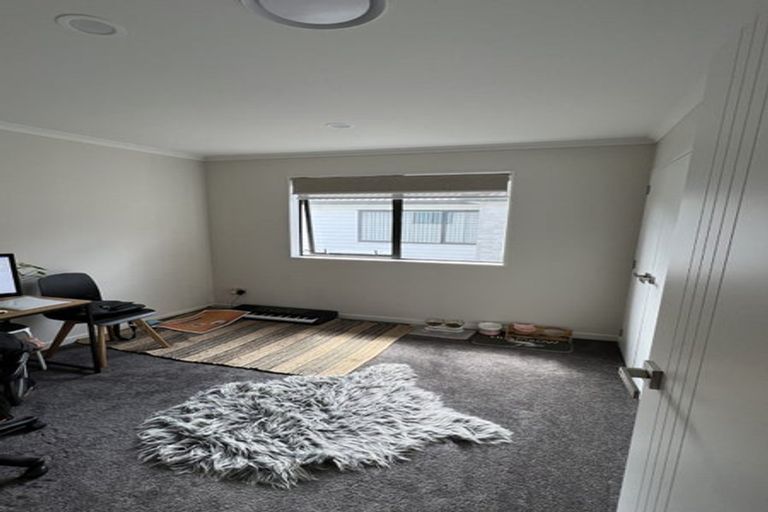 Photo of property in 92 Ksenia Drive, Flat Bush, Auckland, 2019