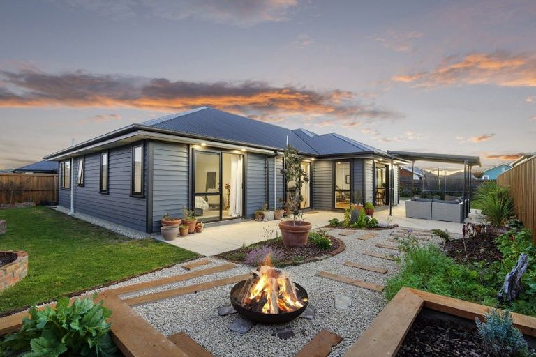 Photo of property in 59 Macphail Avenue, Rangiora, 7400