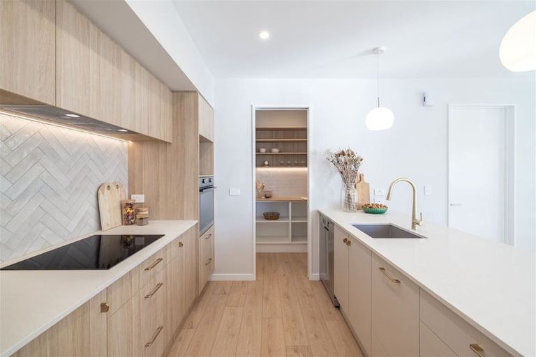 Photo of property in 237 Wairakei Road, Bryndwr, Christchurch, 8053