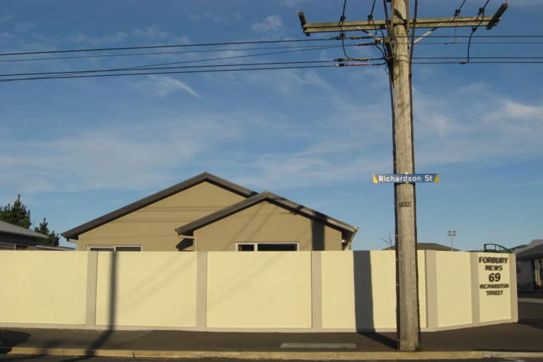 Photo of property in 69f Richardson Street, Saint Kilda, Dunedin, 9012