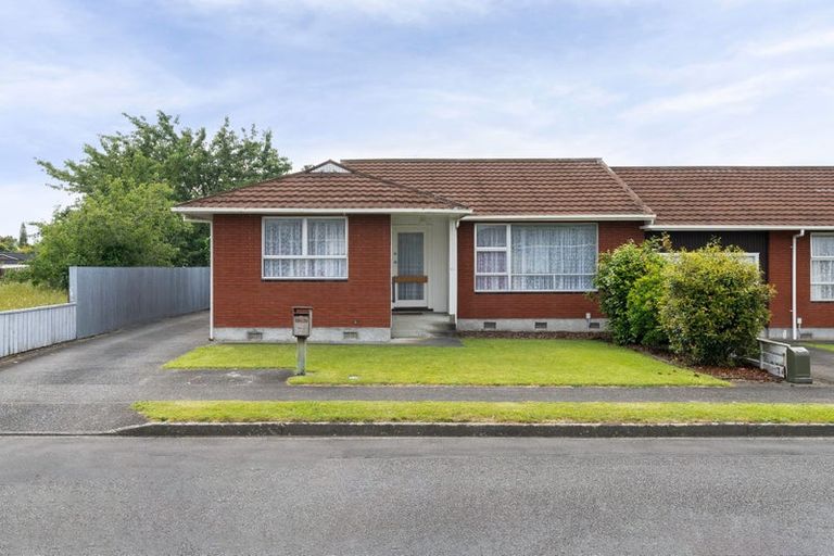 Photo of property in 43 Rugby Street, Levin, 5510