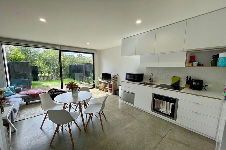 Photo of property in 47 Te Ara O Paetutu, Petone, Lower Hutt, 5012