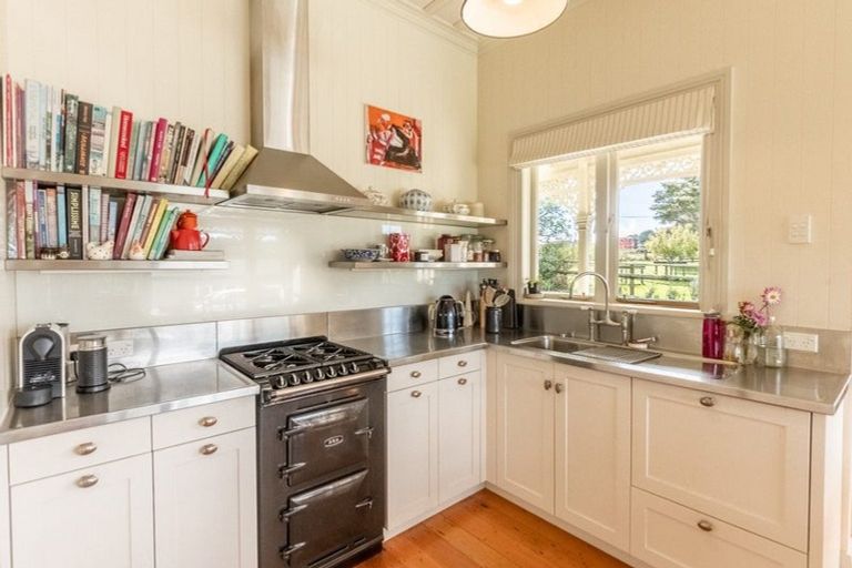 Photo of property in 523 Ormiston Road, Flat Bush, Manurewa, 2576