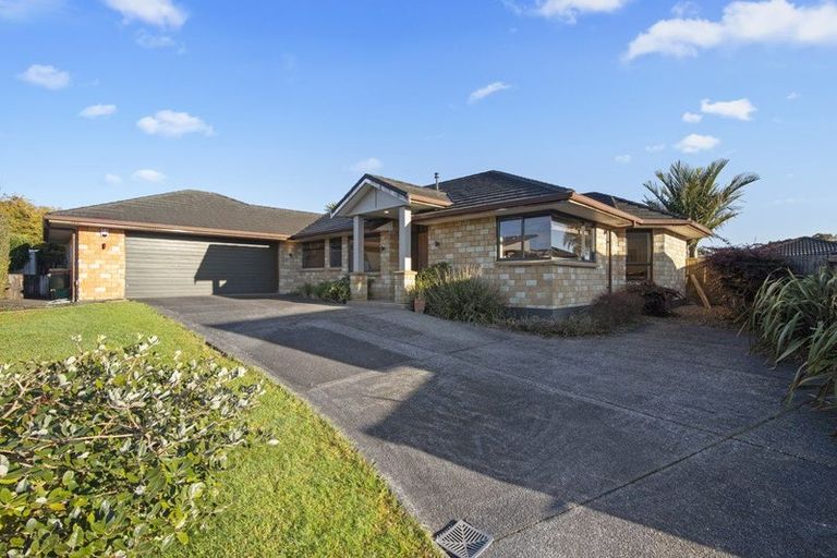 Photo of property in 13 Avonbrook Lane, Pukekohe, 2120
