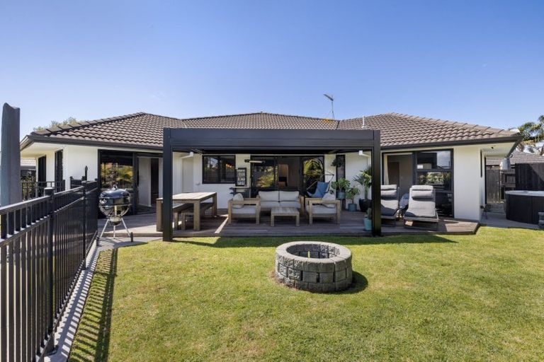 Photo of property in 7 Nicole Place, Papamoa Beach, Papamoa, 3118