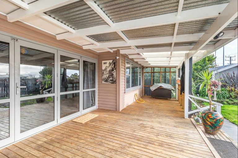 Photo of property in 57 Hokio Beach Road, Levin, 5510