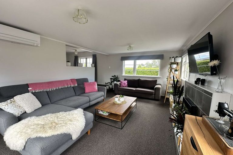 Photo of property in 22c Ebdentown Street, Ebdentown, Upper Hutt, 5018