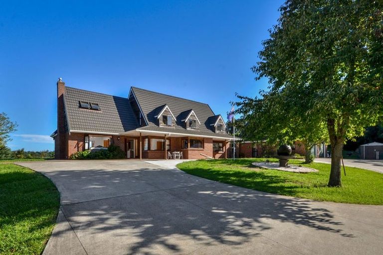 Photo of property in 307 Duck Creek Road, Stillwater, Silverdale, 0993