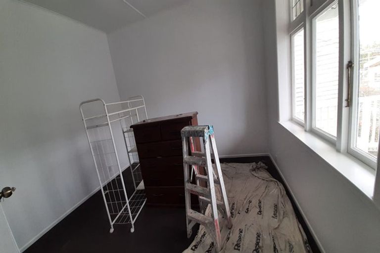 Photo of property in 15 Millward Street, Newtown, Wellington, 6021