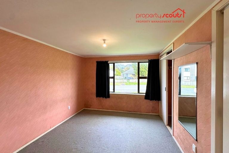 Photo of property in 22 Molesworth Street, Taita, Lower Hutt, 5011