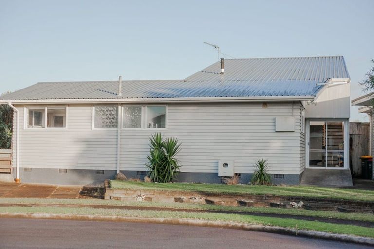 Photo of property in 4 Norton Place, Spotswood, New Plymouth, 4310