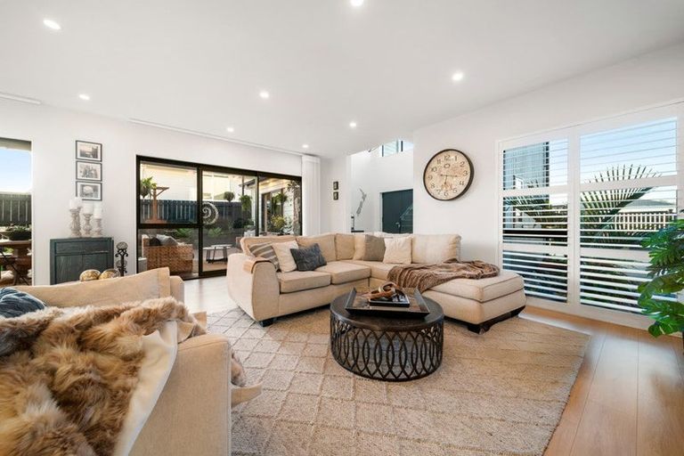 Photo of property in 20 Arthur Street, Riverhead, 0820