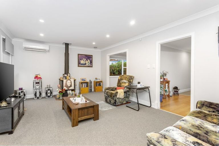 Photo of property in 19 Lawrence Crescent, Hillpark, Auckland, 2102