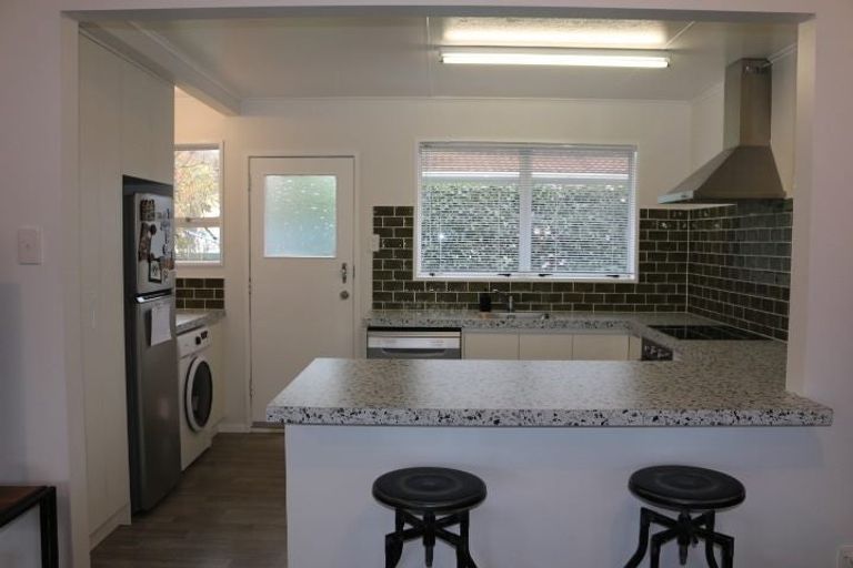 Photo of property in 1 Langley Avenue, Milson, Palmerston North, 4414