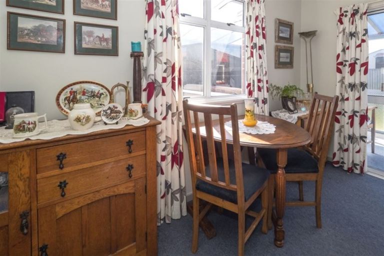 Photo of property in 19 Manchester Street, Tinwald, Ashburton, 7700