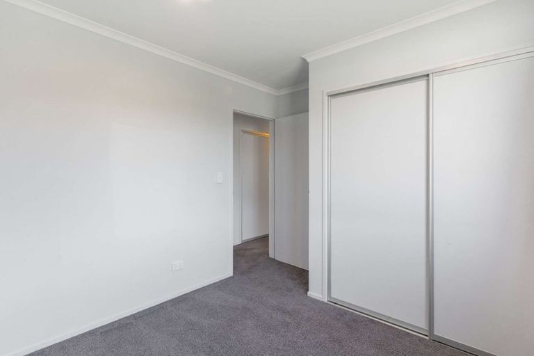 Photo of property in 100 Strauss Drive, Rolleston, 7614