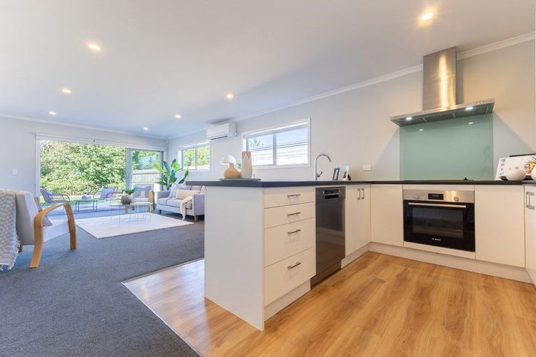 Photo of property in 11 Rotoiti Place, Paraparaumu, 5032