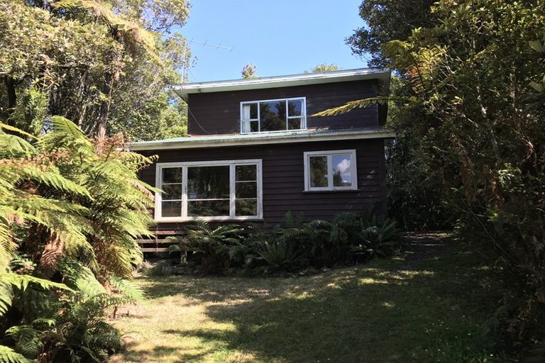 Photo of property in 60 Sunny Bight Road, Lake Kaniere, Kokatahi, 7881