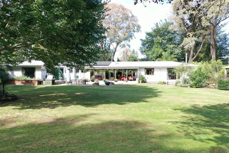 Photo of property in 30 Te Awa Road, Tamahere, Hamilton, 3283