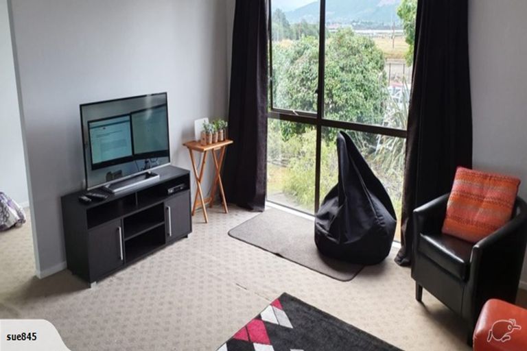 Photo of property in 27 Owhatiura Drive, Lynmore, Rotorua, 3010