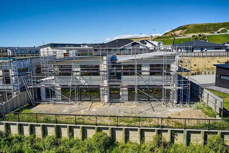 Photo of property in 16a Omaka Place, Aotea, Porirua, 5024