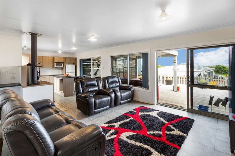 Photo of property in 24 Rapaki Street, Koitiata, Whanganui, 4581