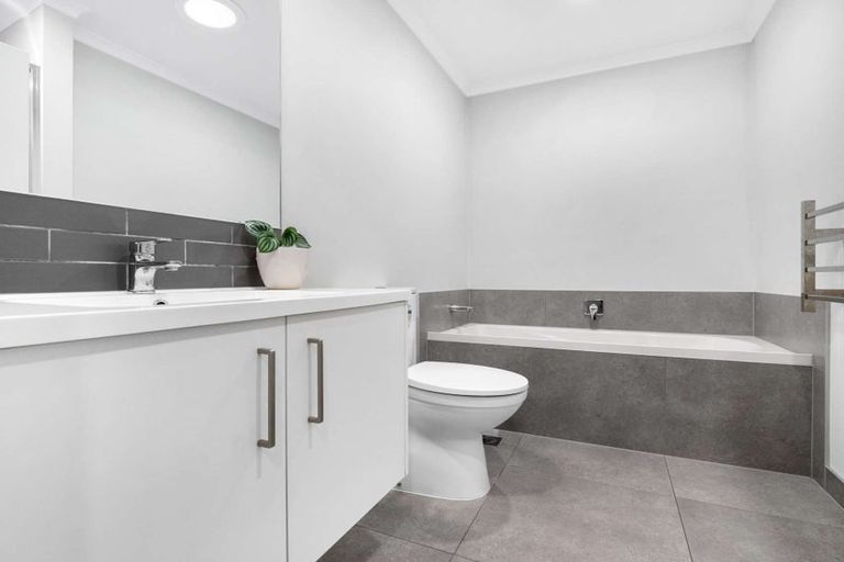 Photo of property in 79 Belmont Road, Pukekohe, 2120