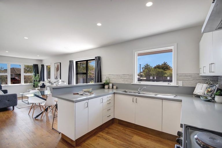 Photo of property in 15 Niagara Street, Wainoni, Christchurch, 8061