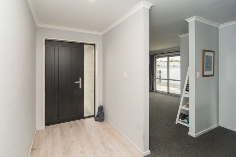 Photo of property in 16 Thomas Street, West End, Timaru, 7910
