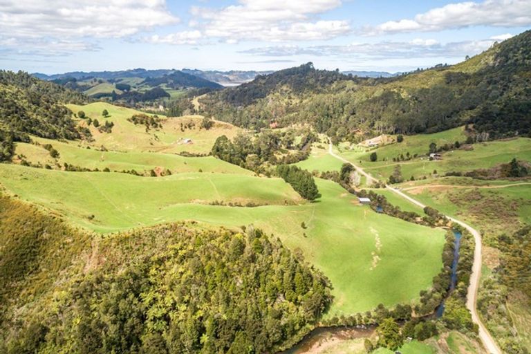 Photo of property in 270 Kaimarama Road, Kaimarama, Whitianga, 3591