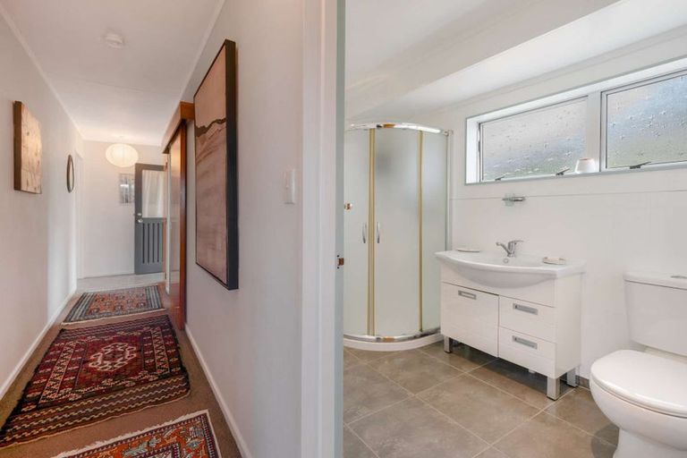 Photo of property in 2 Rangiora Street, Castlecliff, Whanganui, 4501