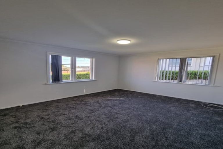 Photo of property in 11 Orchard Rise, Rosehill, Papakura, 2113