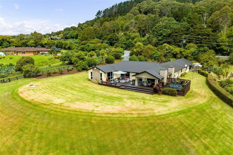 Photo of property in 535 Crane Road, Kauri, Kamo, 0185