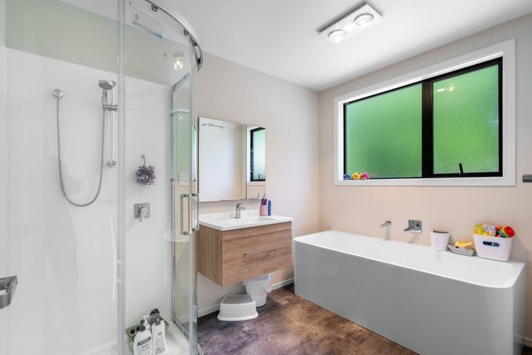 Photo of property in 15 Diana Road, Makarewa, Invercargill, 9876