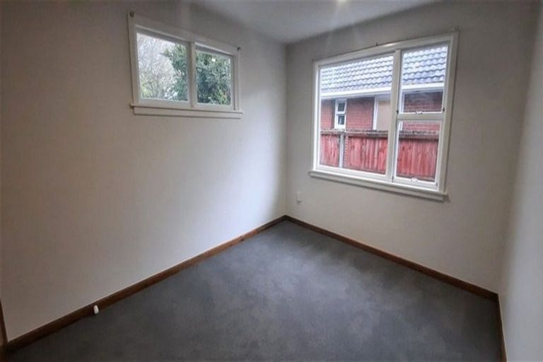 Photo of property in 1/5 Newbridge Place, Ilam, Christchurch, 8041