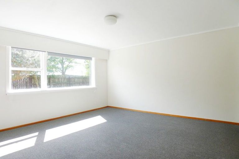 Photo of property in 739 Te Atatu Road, Te Atatu Peninsula, Auckland, 0610