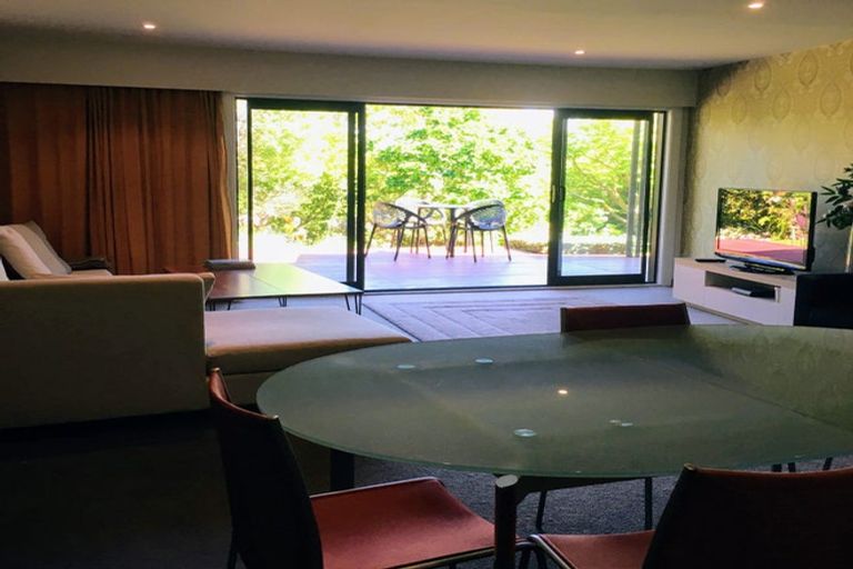 Photo of property in 8 Amherst Place, Cashmere, Christchurch, 8022