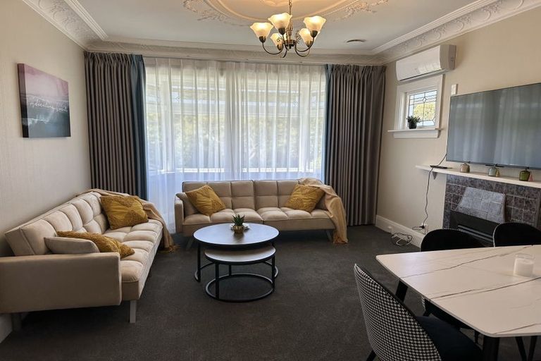 Photo of property in 339 Karori Road, Karori, Wellington, 6012