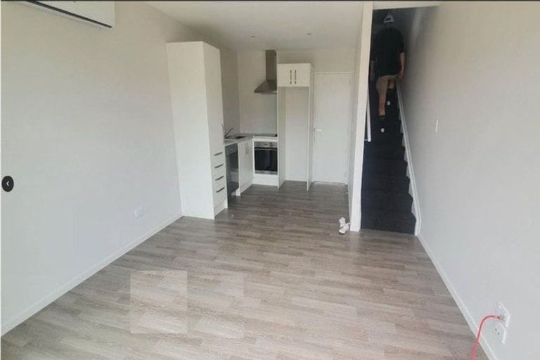 Photo of property in 6 Timbermill Road, Whenuapai, Auckland, 0618