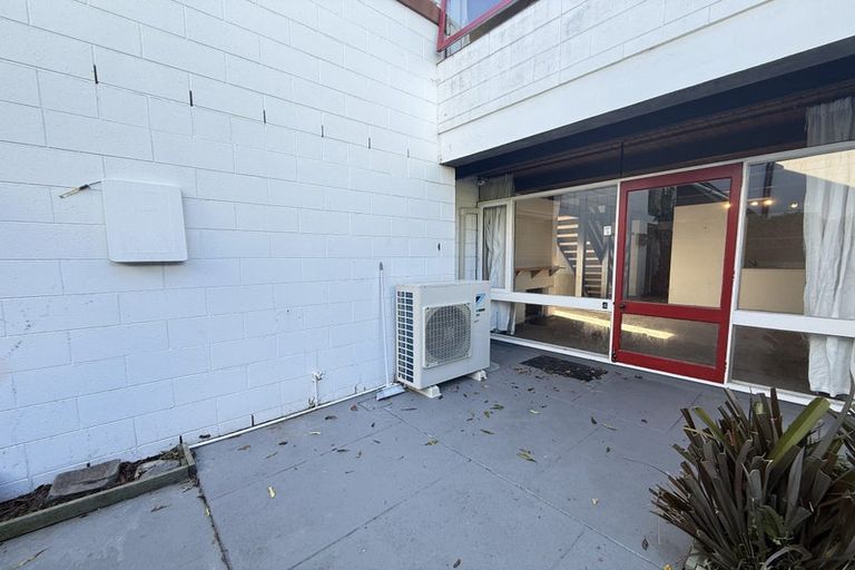 Photo of property in 4/100 Office Road, Merivale, Christchurch, 8014